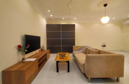 Apartment - Studio - 1 Bathroom for rent in Umm Salal Ali - Umm Salal Ali - Doha