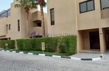 مجمع سكني - 5 غرف نوم - 5 حمامات للايجار في شارع الوعب - الوعب - الدوحة