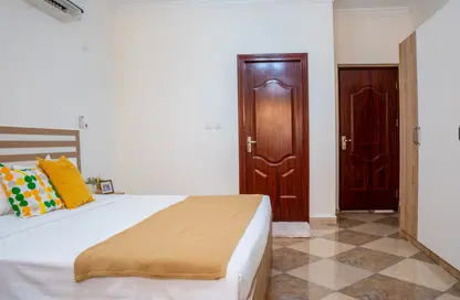 Apartment - 3 Bedrooms - 2 Bathrooms for rent in Ezdan Village 2 - Al Duhail - Doha