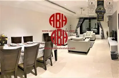 Apartment - 2 Bedrooms - 3 Bathrooms for rent in West Porto Drive - Porto Arabia - The Pearl Island - Doha