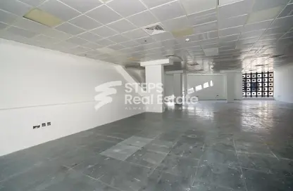 Office Space - Studio - 7+ Bathrooms for rent in Al Sadd Road - Al Sadd - Doha