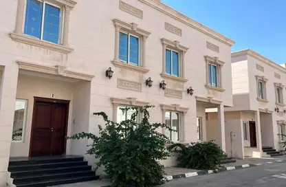 مجمع سكني - 4 غرف نوم - 5 حمامات للايجار في منطقة مويثر - الريان - الدوحة