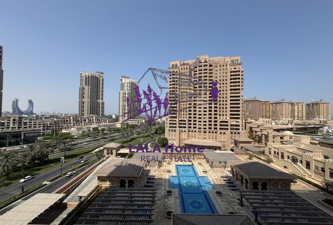 925822 - Property Image 2