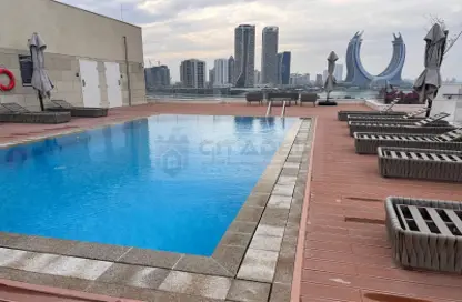 Apartment - 1 Bedroom - 2 Bathrooms for rent in Gewan Island - The Pearl Island - Doha