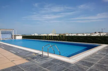 Apartment - 3 Bedrooms - 4 Bathrooms for rent in Floresta Gardens - Floresta Gardens - The Pearl Island - Doha