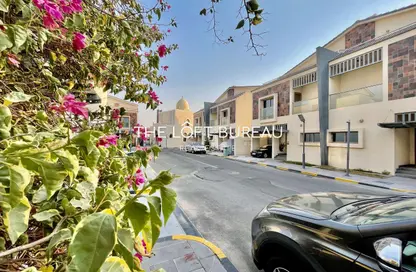 Villa - 3 Bedrooms - 4 Bathrooms for rent in Al Messila - Al Messila - Doha