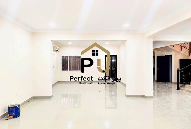 915252 - Property Main Image