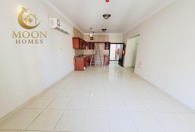 979396 - Property Image 2