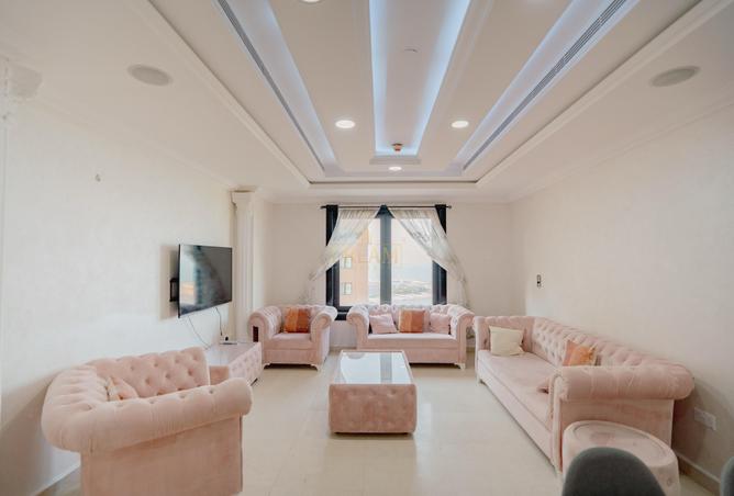 937734 - Property Image 2