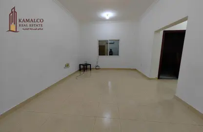 Apartment - 2 Bedrooms - 2 Bathrooms for rent in Al Hashmi Building - Al Muntazah Street - Al Muntazah - Doha