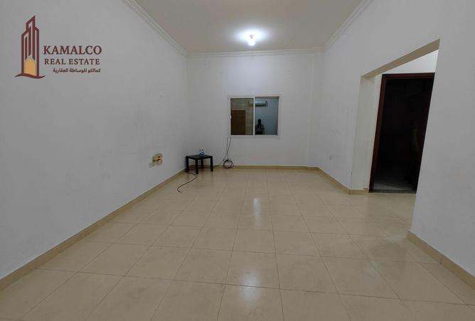 965683 - Property Main Image