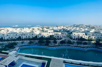 Apartment - 2 Bedrooms - 4 Bathrooms for rent in Floresta Gardens - Floresta Gardens - The Pearl Island - Doha