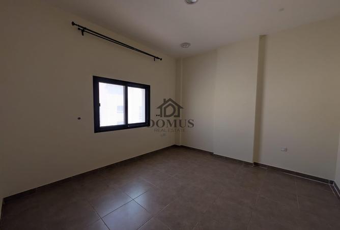 938446 - Property Image 2