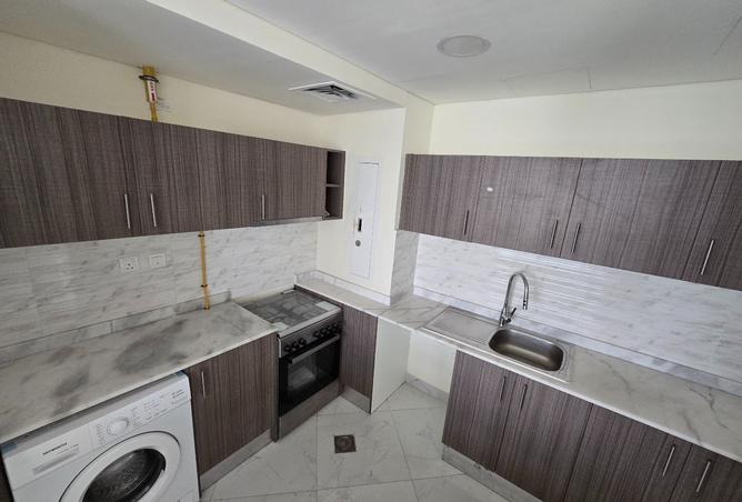 958318 - Property Image 3