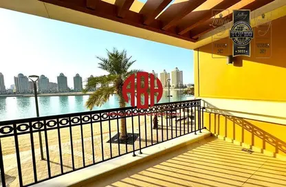 تاون هاوس - غرفة نوم - 2 حمامات للايجار في فيفا غرب - فيفا بحرية - جزيرة اللؤلؤة - الدوحة