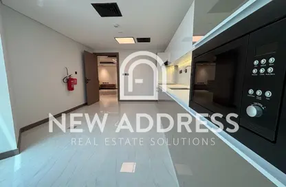 Apartment - 2 Bedrooms - 3 Bathrooms for rent in West Walk - Al Waab - Doha