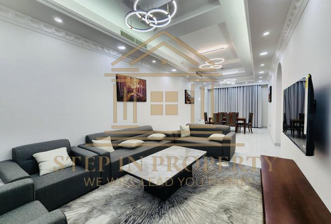 967605 - Property Image 3