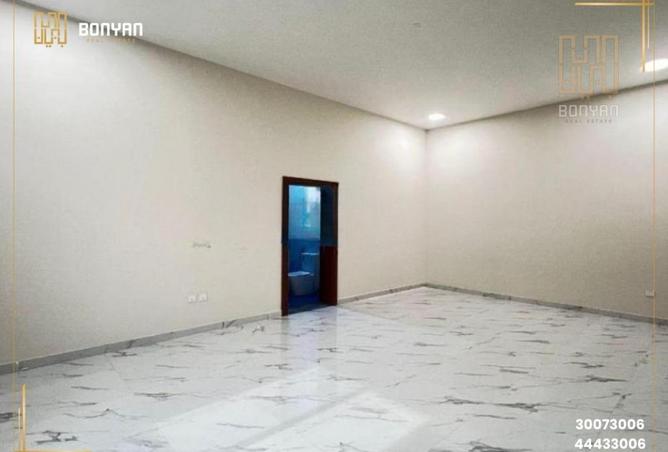 1005650 - Property Image 2