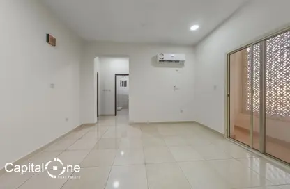 Apartment - 2 Bedrooms - 1 Bathroom for rent in Ammar Bin Yasser Street - Al Aziziyah - Doha