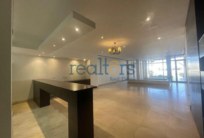 944253 - Property Image 3