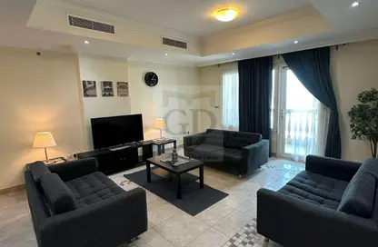 Apartment - 2 Bedrooms - 3 Bathrooms for rent in Tower 9 - Porto Arabia - The Pearl Island - Doha
