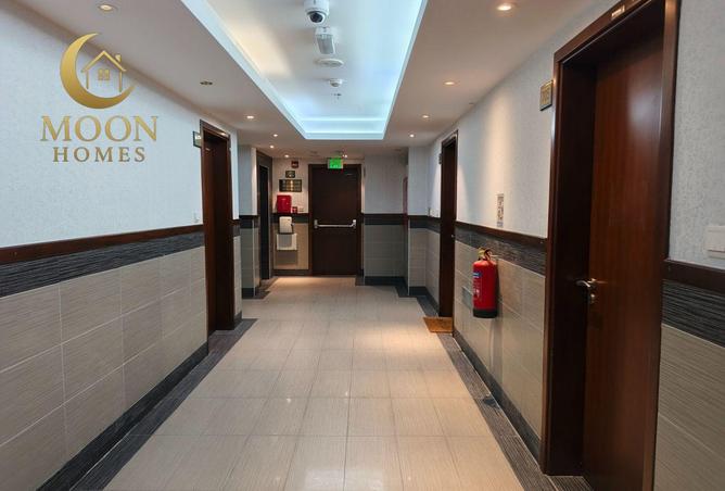 1005909 - Property Image 3