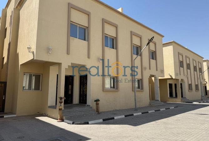 943157 - Property Image 2