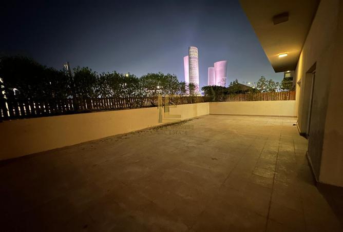 964581 - Property Main Image