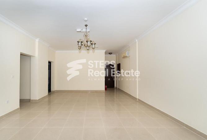 966383 - Property Main Image