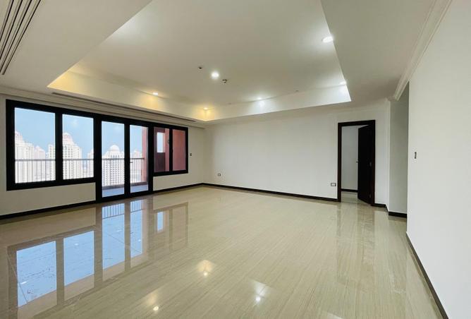938150 - Property Image 2