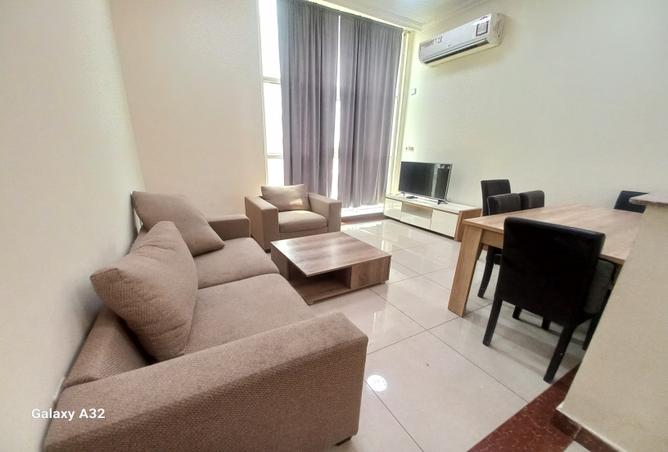 947168 - Property Image 2