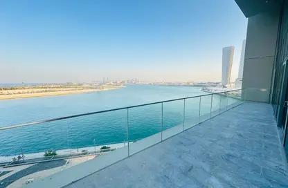 Duplex - 3 Bedrooms - 5 Bathrooms for sale in Seef Lusail - Lusail City - Lusail