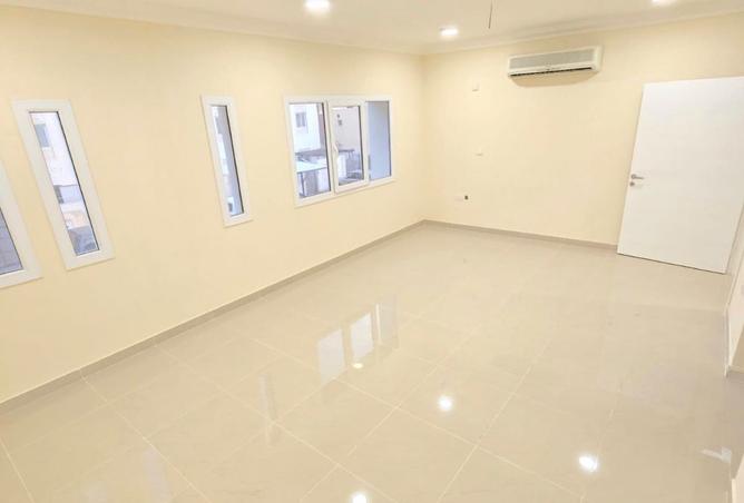 991197 - Property Image 3