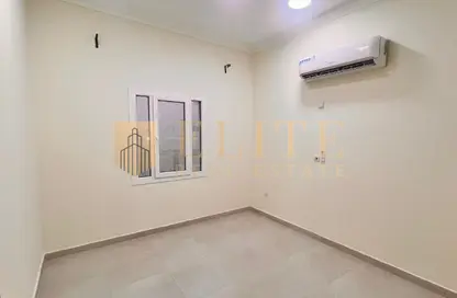 Apartment - 3 Bedrooms - 3 Bathrooms for rent in AL Maha Residential Complex - New Al Hitmi - Fereej Bin Omran - Doha