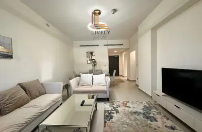 Apartment - 2 Bedrooms - 3 Bathrooms for rent in Regency Residence Fox Hills 1 - Lusail