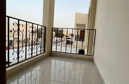 فيلا - غرفة نوم - 1 حمام للايجار في شارع النعيجة - النعيجة - الدوحة