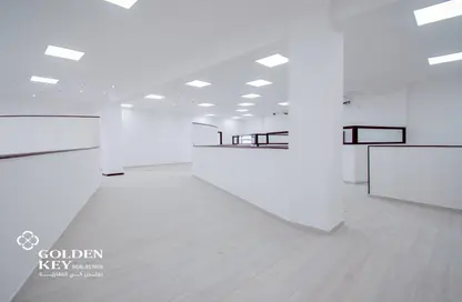 Office Space - Studio - 1 Bathroom for rent in Al Maamoura - Al Maamoura - Doha