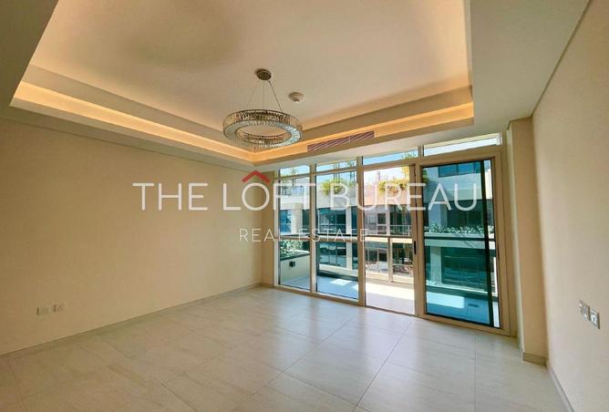 978655 - Property Image 3