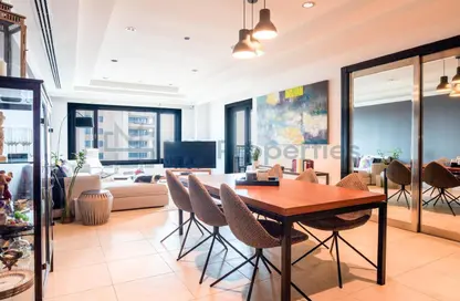 Apartment - 2 Bedrooms - 3 Bathrooms for sale in West Porto Drive - Porto Arabia - The Pearl Island - Doha