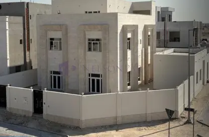 فيلا - 7 غرف نوم - 7 حمامات للبيع في الوكير - الوكير - الوكرة