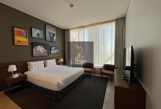 932916 - Property Image 3