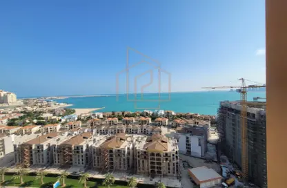 Apartment - Studio - 1 Bathroom for rent in Porto Arabia - The Pearl Island - Doha