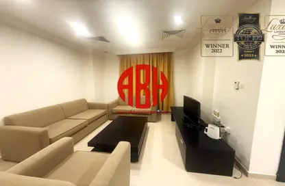 شقة - 2 غرف نوم - 3 حمامات للايجار في شارع الكورنيش - شارع الكورنيش - الدوحة