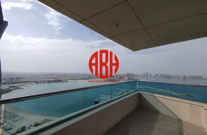 Apartment - 3 Bedrooms - 4 Bathrooms for rent in Sara Tower - West Bay - West Bay - Doha