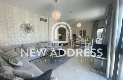 شقة - 2 غرف نوم - 2 حمامات للبيع في فوكس هيلز - الوسيل