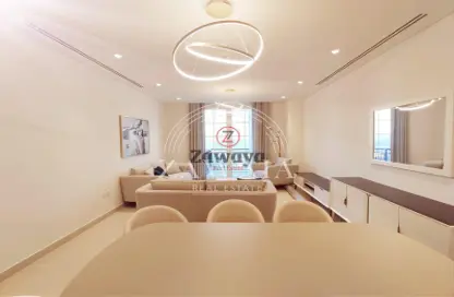 Apartment - 2 Bedrooms - 4 Bathrooms for rent in The Garden - Floresta Gardens - The Pearl Island - Doha