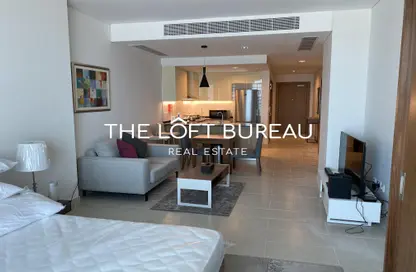 Apartment - Studio - 1 Bathroom for rent in Viva West - Viva Bahriyah - The Pearl Island - Doha
