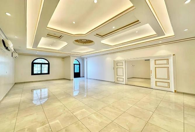 1002922 - Property Image 3