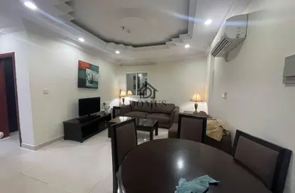 Apartment - 1 Bedroom - 1 Bathroom for rent in Al Zubair Bakkar Street - Al Sadd - Doha