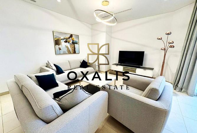 990288 - Property Image 3